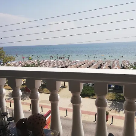 Sea Side Economou Aparthotel *