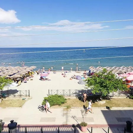 Sea Side Economou 3*