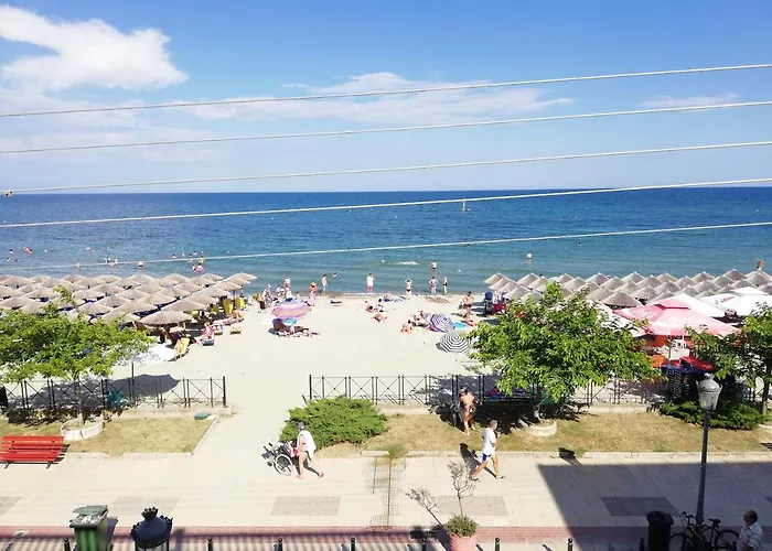 Sea Side Economou 3*