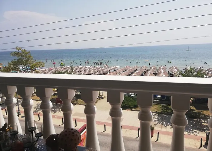 Sea Side Economou Aparthotel 3*