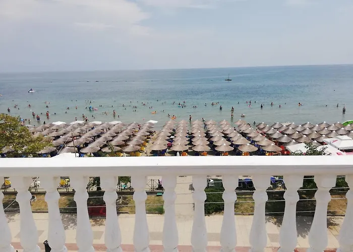 Aparthotel Sea Side Economou 3*